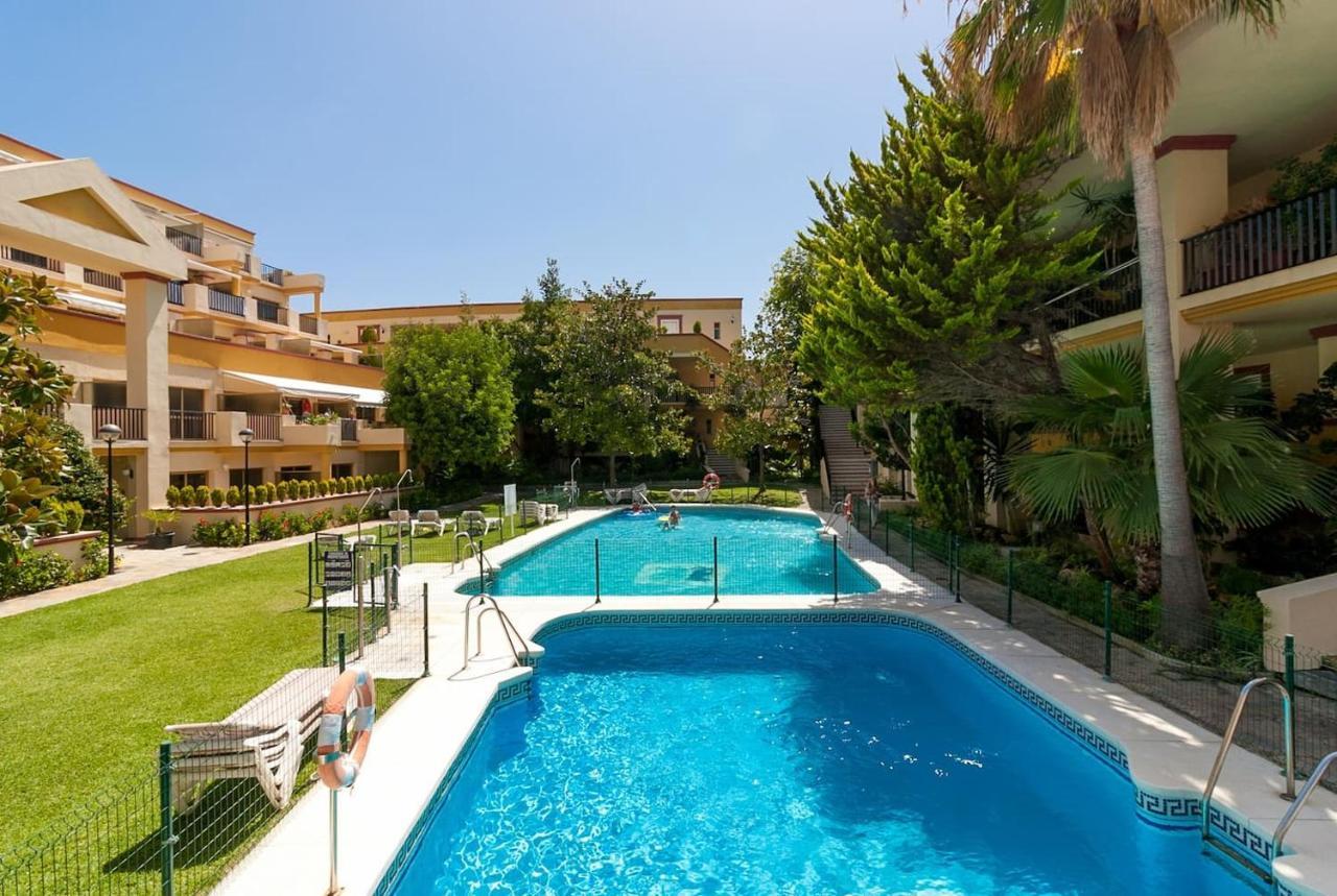 Oleholidays 216 Romana Playa Primera Linea Playa Marbella Exterior foto